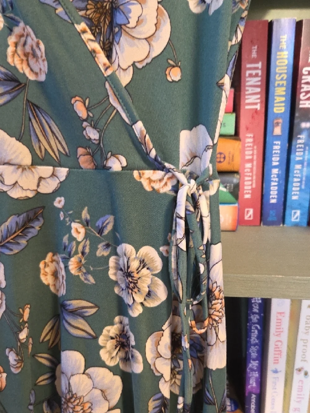 Kaileigh Green Floral Wrap Midi Dress - Picture 2 of 4